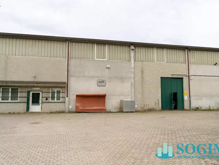 Immagine 30 di Capannone industriale in vendita  in Via dell'artigianato a Turate