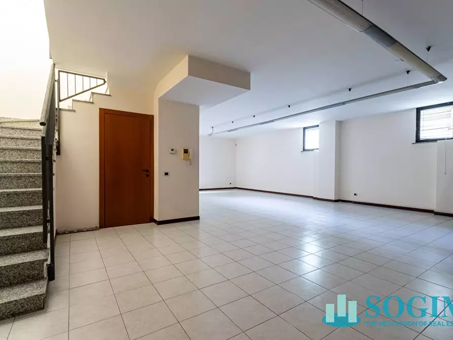 Immagine 11 di Ufficio in vendita  in Via Cappuccina a Lissone