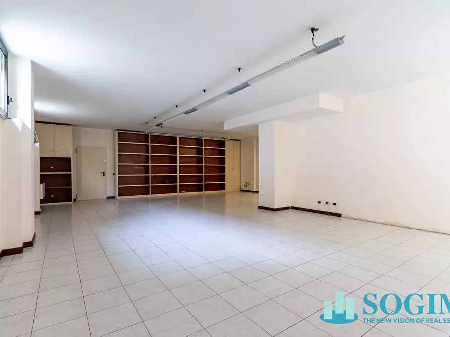 Immagine 14 di Ufficio in vendita  in Via Cappuccina a Lissone