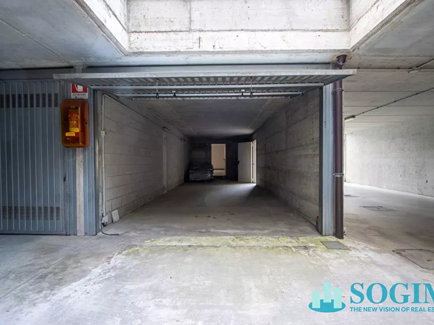 Immagine 20 di Ufficio in vendita  in Via Cappuccina a Lissone