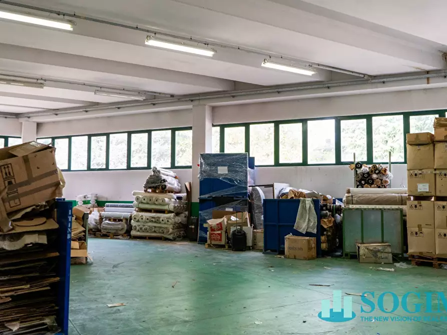 Immagine 26 di Capannone industriale in vendita  in Via Risorgimento a Cadorago