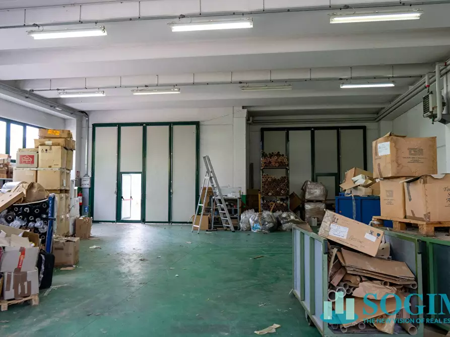 Immagine 29 di Capannone industriale in vendita  in Via Risorgimento a Cadorago