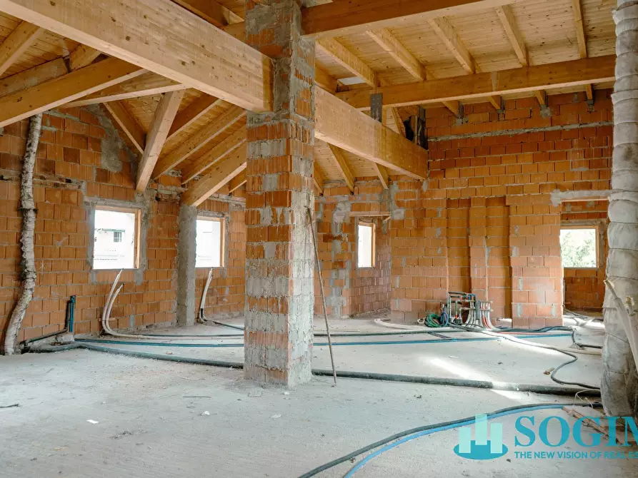 Immagine 30 di Locale commerciale in vendita  in Corso Garibaldi a Seveso