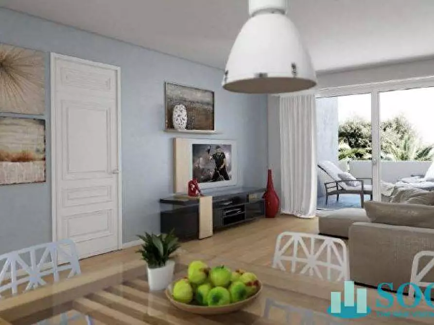 Immagine 5 di Appartamento in vendita  in via torriani a Como