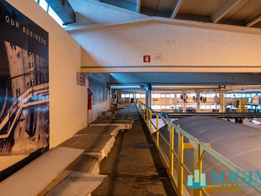 Immagine 17 di Capannone industriale in vendita  in Via Bergamo a Pioltello