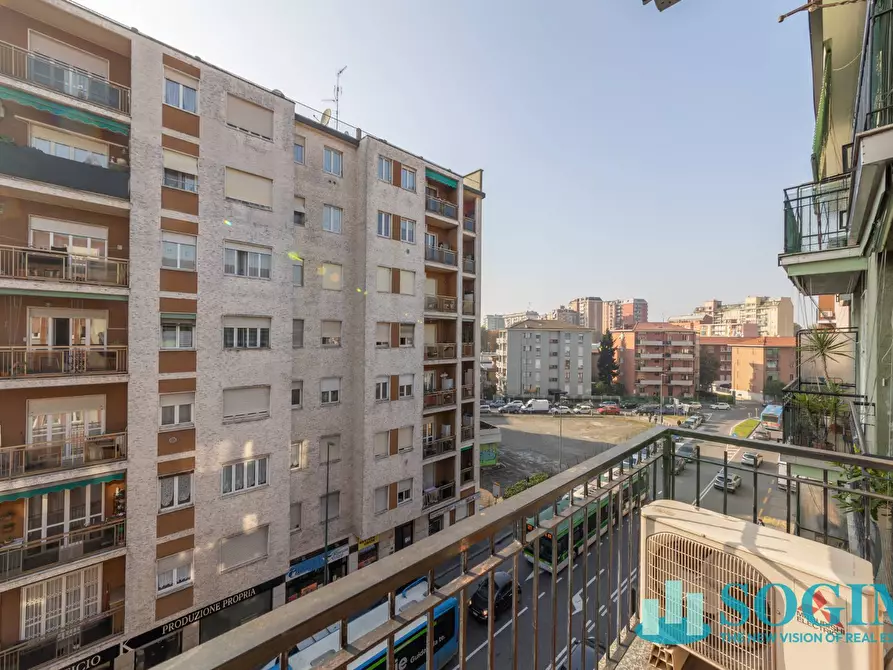 Immagine 27 di Appartamento in vendita  in Via Monti a Sesto San Giovanni