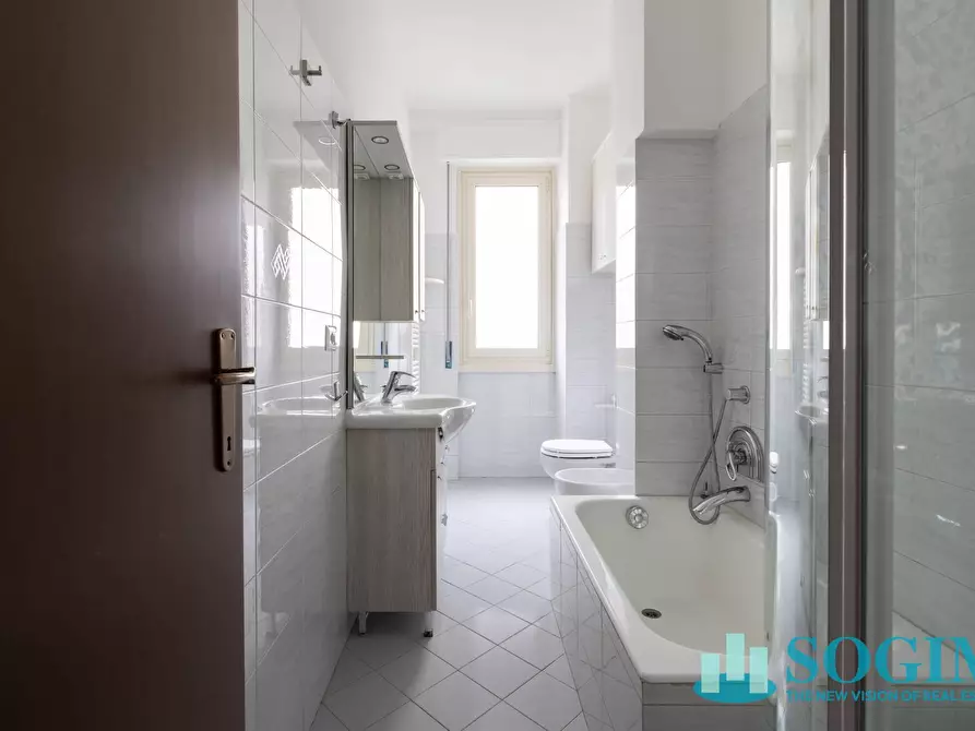 Immagine 10 di Appartamento in affitto  in Via Carlo Rota a Monza