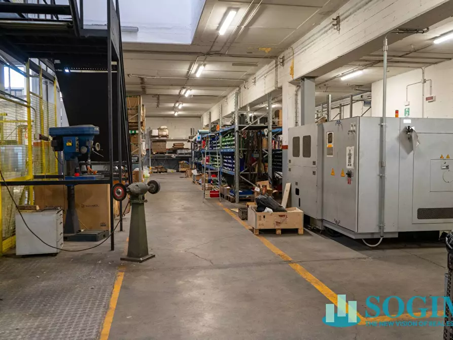 Immagine 23 di Capannone industriale in vendita  in via Galvani a Nova Milanese