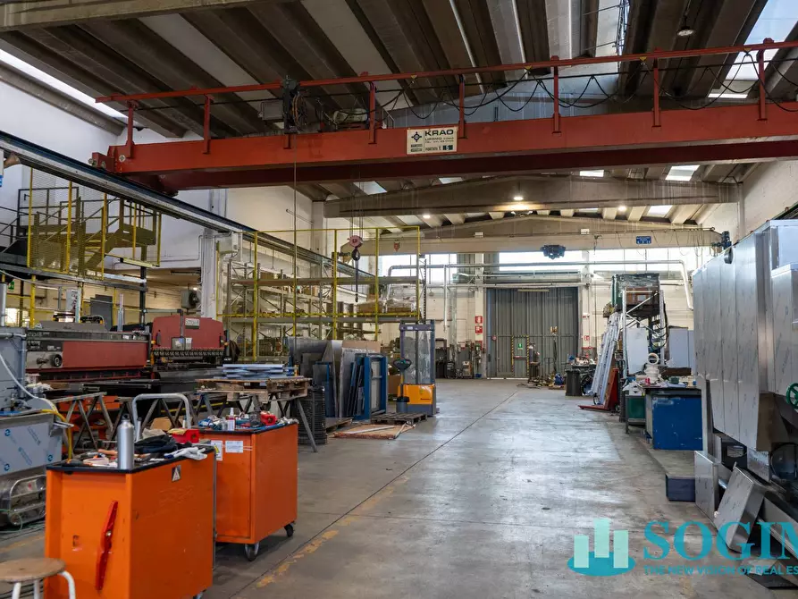 Immagine 17 di Capannone industriale in vendita  in via Galvani a Nova Milanese