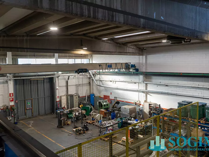 Immagine 4 di Capannone industriale in vendita  in via Galvani a Nova Milanese