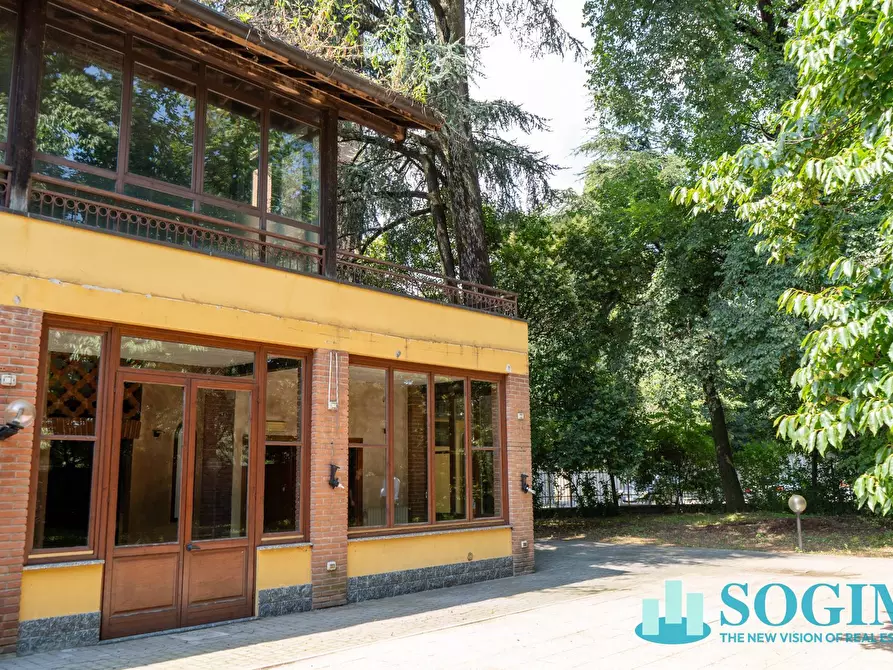 Immagine 21 di Locale commerciale in affitto  in via Risorgimento a Monza