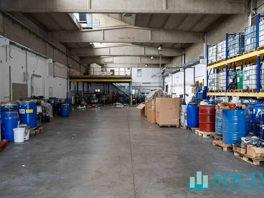 Immagine 2 di Capannone industriale in vendita  in Via Anna Frank a Mozzate