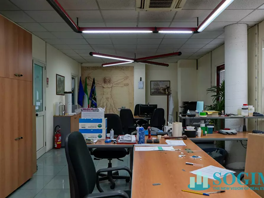 Immagine 18 di Capannone industriale in vendita  in Via Falcone a Mozzate