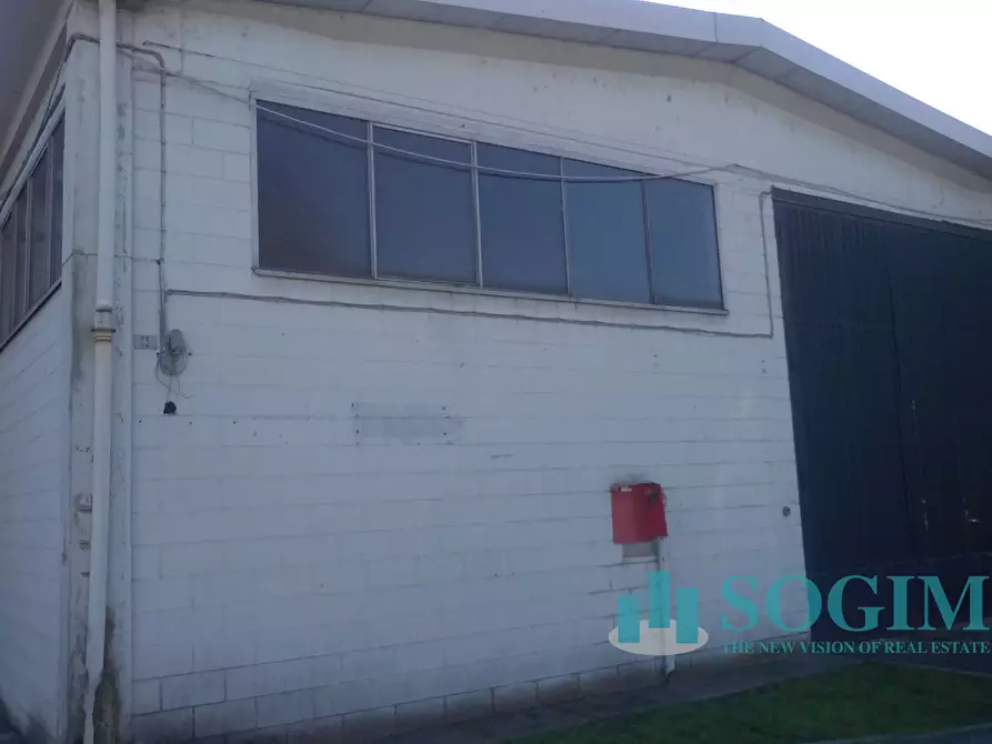 Immagine 10 di Capannone industriale in affitto  a Settimo Milanese