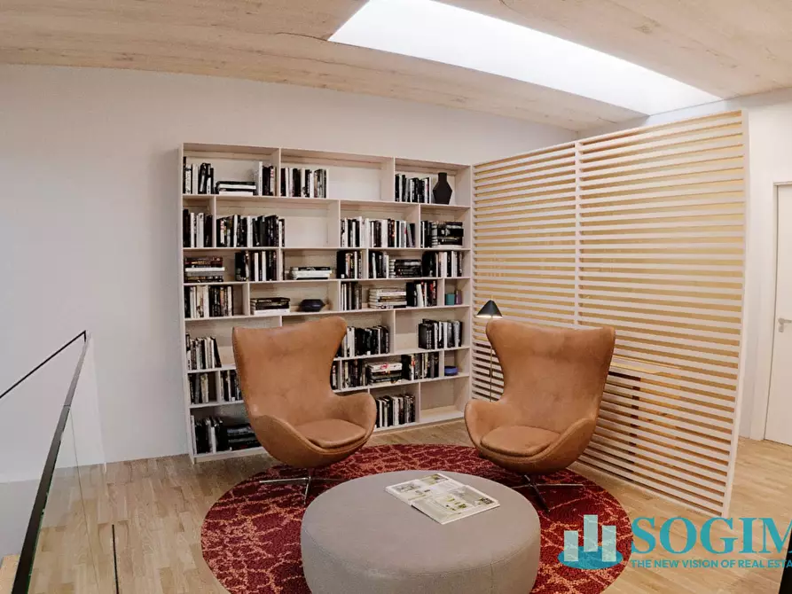 Immagine 18 di Loft/Open space in vendita  in Via Carcano a Cantù