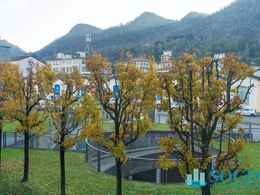 Immagine 20 di Appartamento in vendita  in via torriani a Como