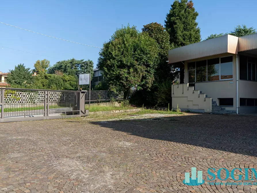 Immagine 4 di Capannone industriale in vendita  in Via Montegrappa a Inverigo