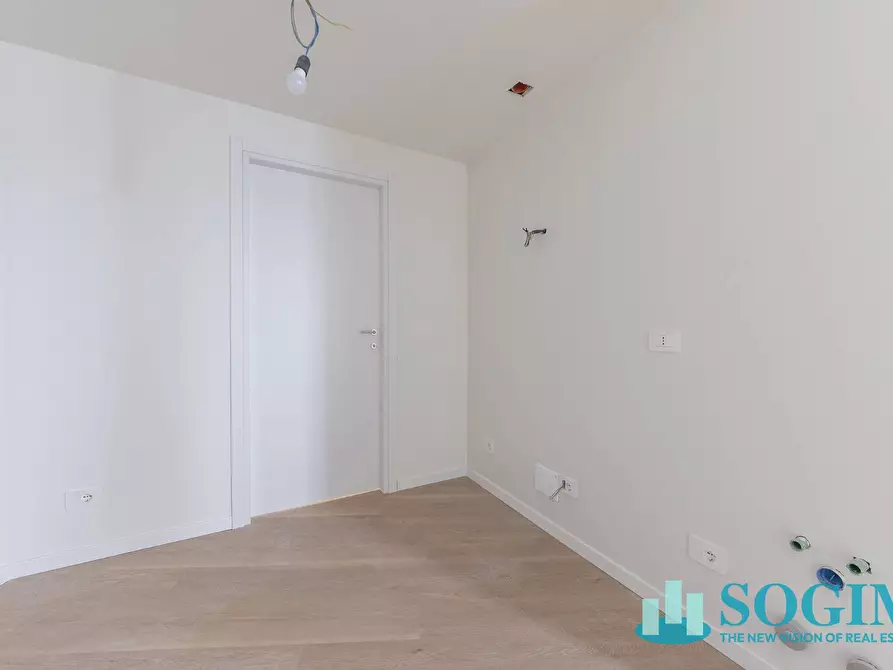 Immagine 7 di Appartamento in vendita  in Via Olivari a Milano