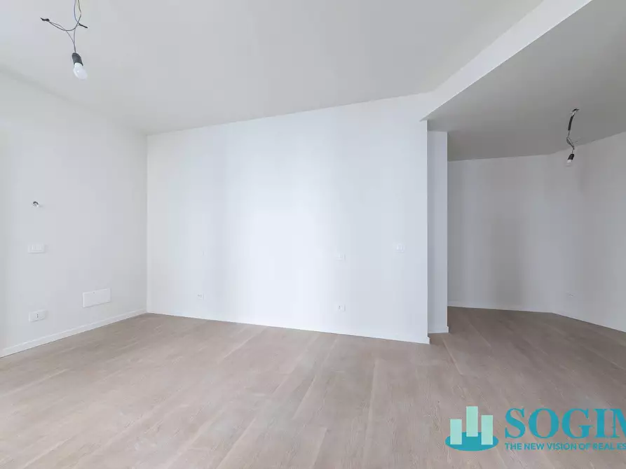 Immagine 13 di Appartamento in vendita  in Via Olivari a Milano
