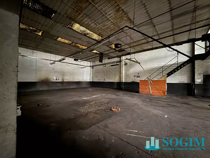 Immagine 27 di Capannone industriale in vendita  in Monza viale Sicilia a Monza