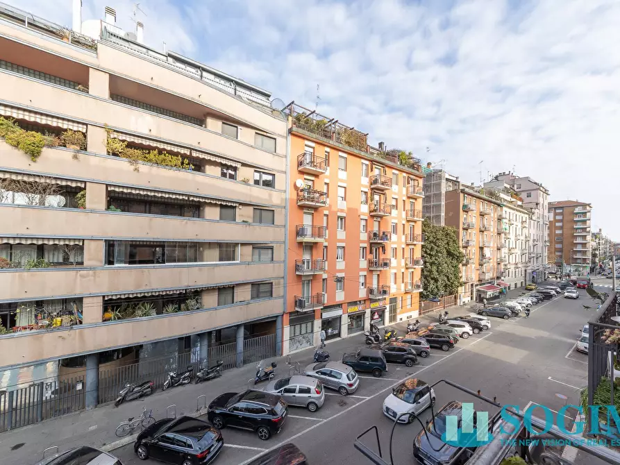 Immagine 28 di Appartamento in vendita  in via Savona a Milano