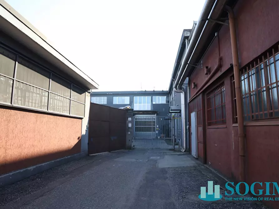 Immagine 2 di Capannone industriale in vendita  in Viale Rimembranze a Sesto San Giovanni