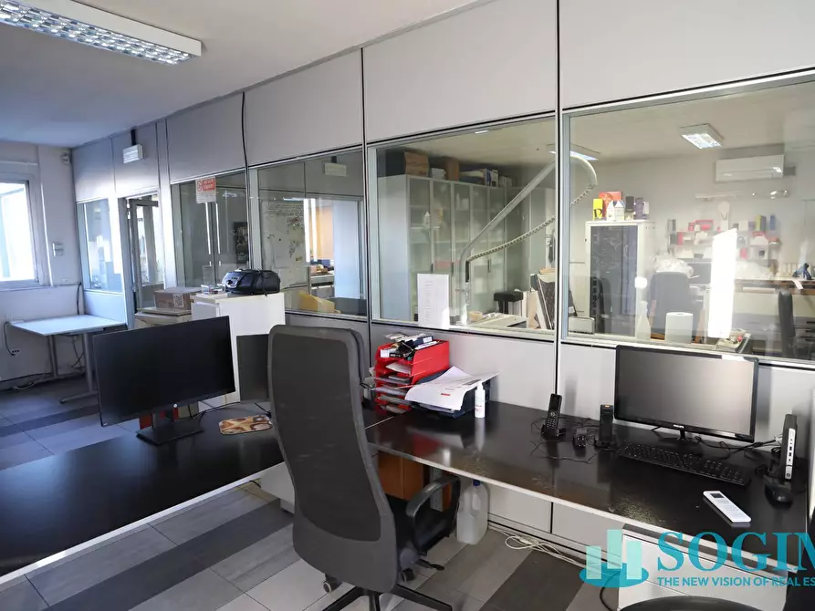 Immagine 7 di Capannone industriale in vendita  in Viale Rimembranze a Sesto San Giovanni