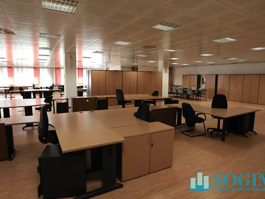 Immagine 20 di Ufficio in affitto  in Via Fratelli Gracchi a Cinisello Balsamo