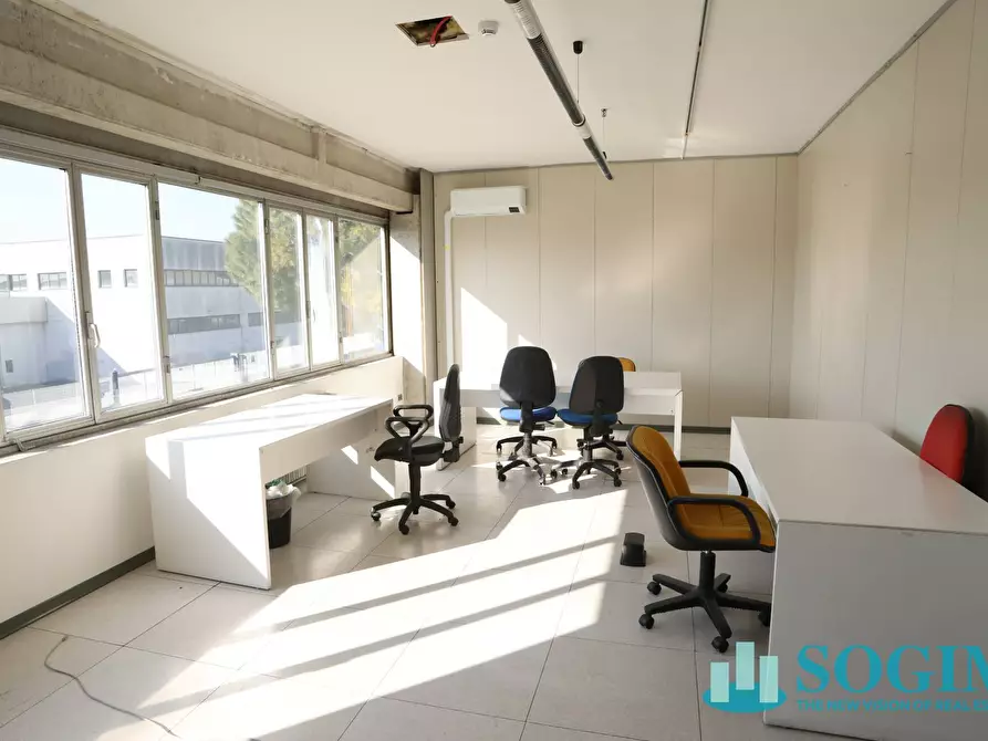 Immagine 22 di Capannone industriale in vendita  in Via Piccinelli a Mozzate