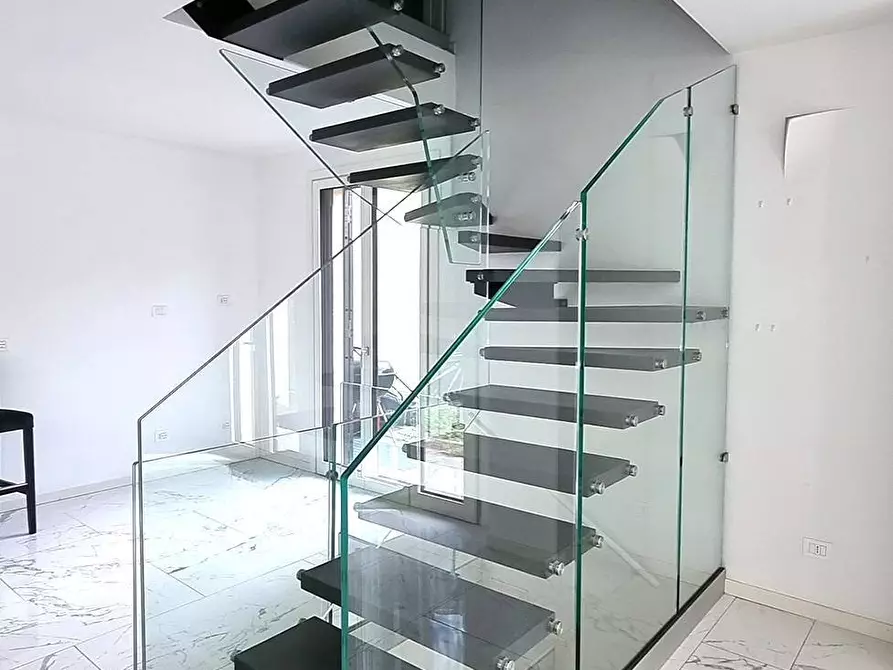 Immagine 8 di Villa in vendita  in Via Giuseppe Di Vittorio a Sesto San Giovanni