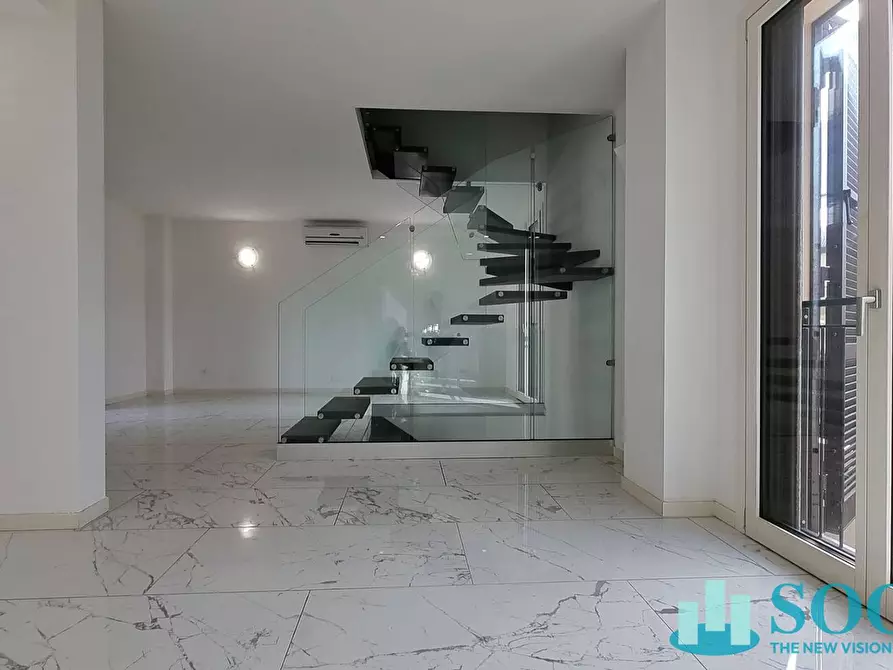 Immagine 18 di Villa in vendita  in Via Giuseppe Di Vittorio a Sesto San Giovanni