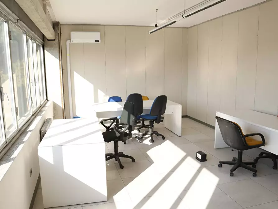 Immagine 23 di Capannone industriale in affitto  in Via Piccinelli a Mozzate