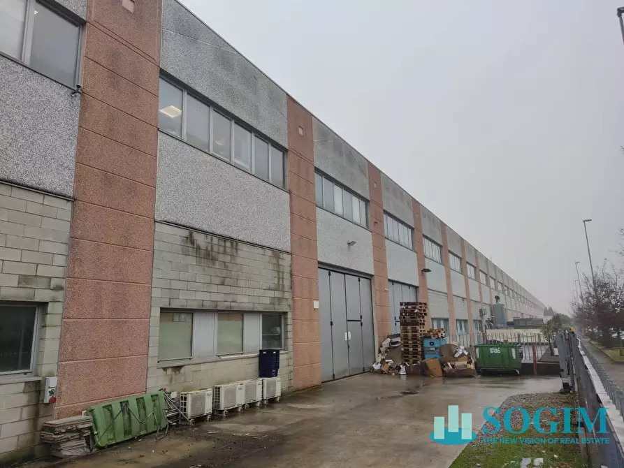 Immagine 5 di Capannone industriale in vendita  in Via Maestri del Lavoro a Brusaporto