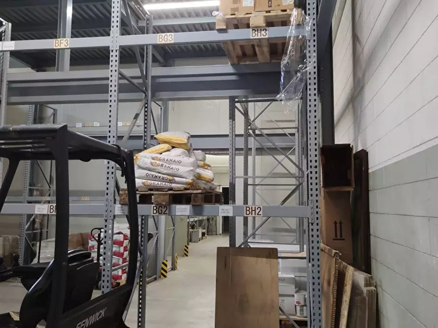Immagine 9 di Capannone industriale in vendita  in Via Maestri del Lavoro a Brusaporto