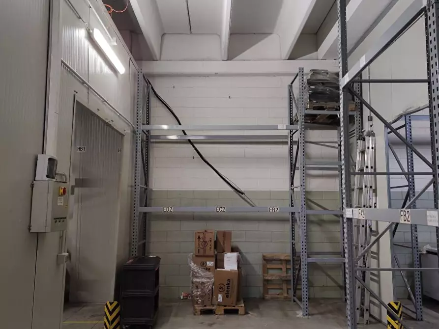 Immagine 18 di Capannone industriale in vendita  in Via Maestri del Lavoro a Brusaporto