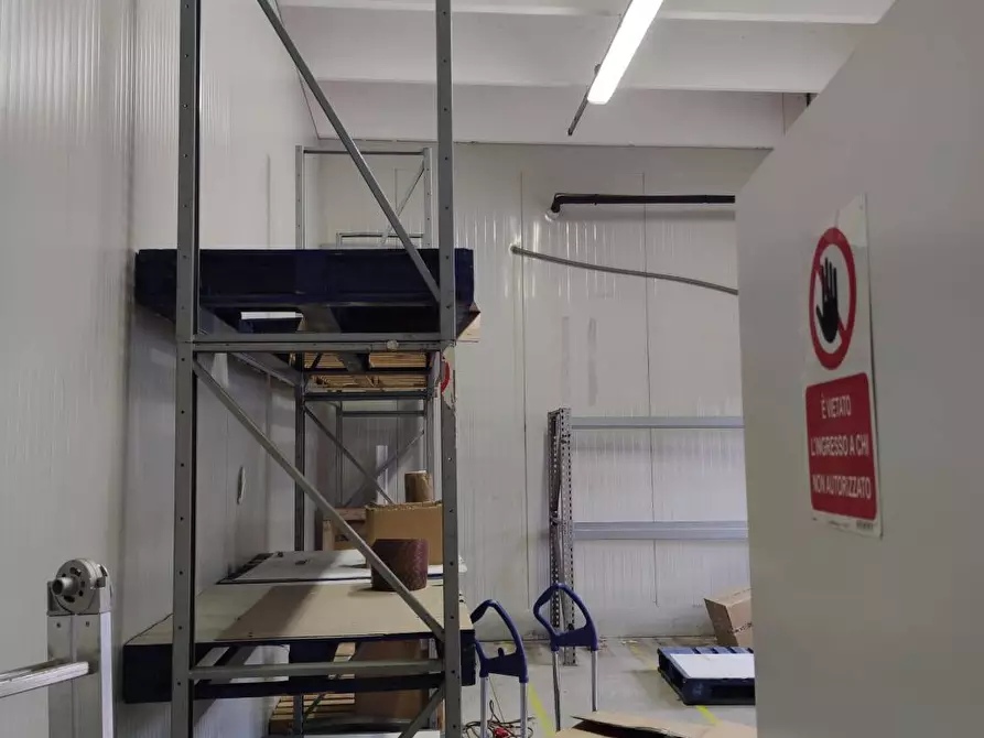 Immagine 19 di Capannone industriale in vendita  in Via Maestri del Lavoro a Brusaporto