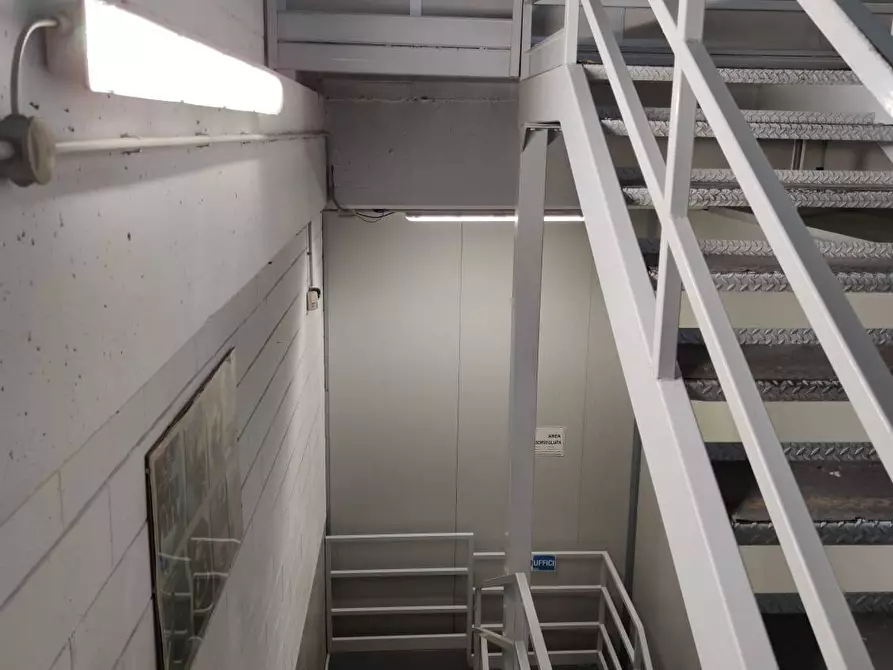 Immagine 24 di Capannone industriale in vendita  in Via Maestri del Lavoro a Brusaporto