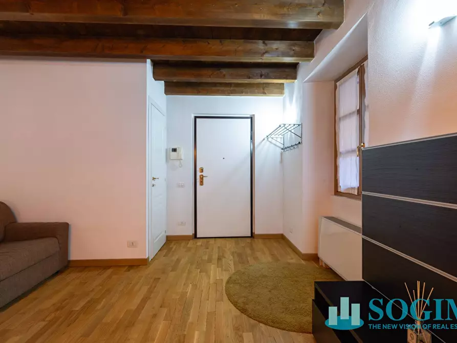 Immagine 8 di Appartamento in affitto  in Via Cinque Giornate a Como