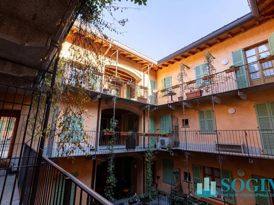 Immagine 19 di Appartamento in affitto  in Via Cinque Giornate a Como