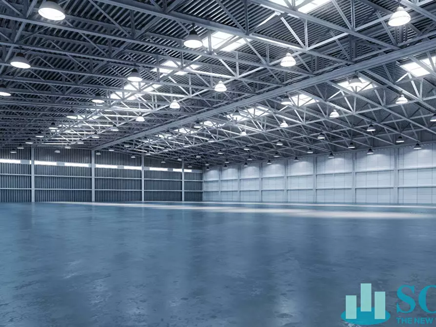 Immagine 2 di Capannone industriale in vendita  in Via Mantegna a Cantù