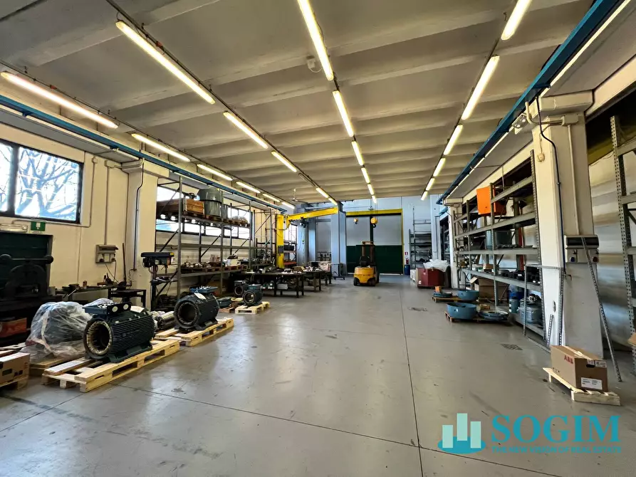 Immagine 10 di Capannone industriale in vendita  in via alcide de gasperi a Marnate