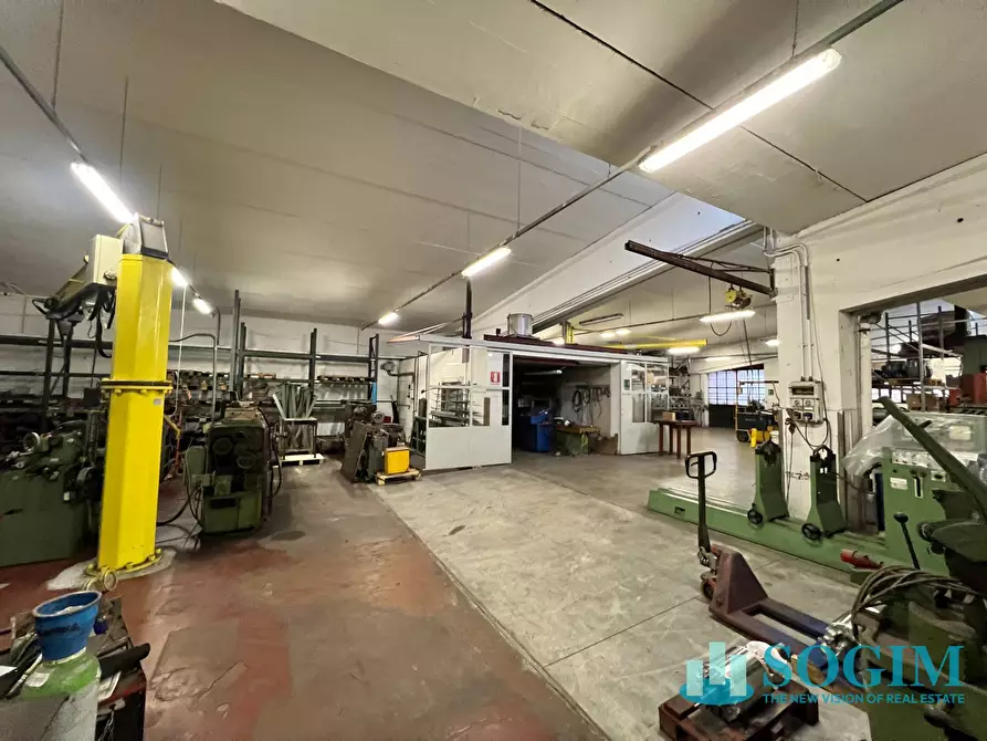Immagine 19 di Capannone industriale in vendita  in via alcide de gasperi a Marnate