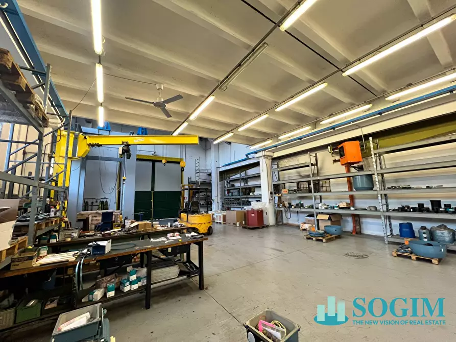 Immagine 22 di Capannone industriale in vendita  in via alcide de gasperi a Marnate