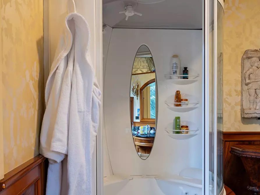 Immagine 17 di Villa in vendita  in Via Cristoforo Colombo a Cadorago