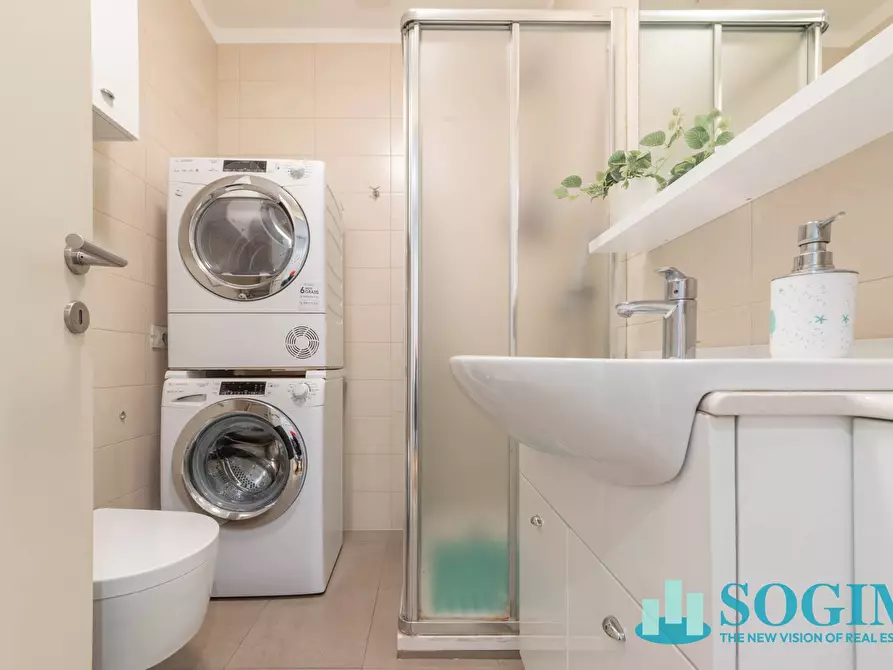 Immagine 27 di Appartamento in vendita  in Via Davide Campari a Sesto San Giovanni