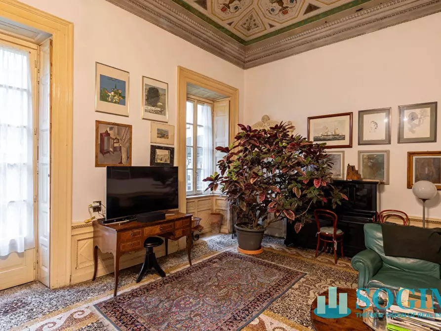 Immagine 12 di Villa in vendita  in Via Volta a Monza