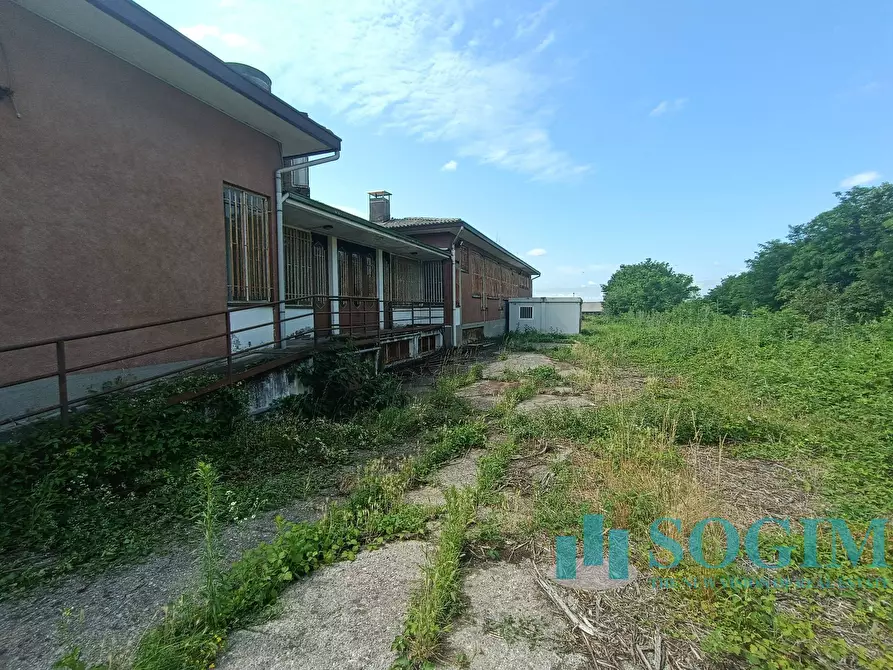 Immagine 5 di Capannone industriale in vendita  in Via Varese a Binago