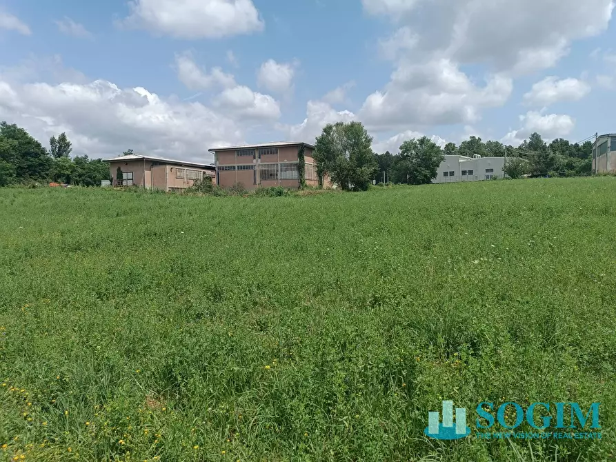 Immagine 5 di Terreno industriale in vendita  in Via varese a Binago