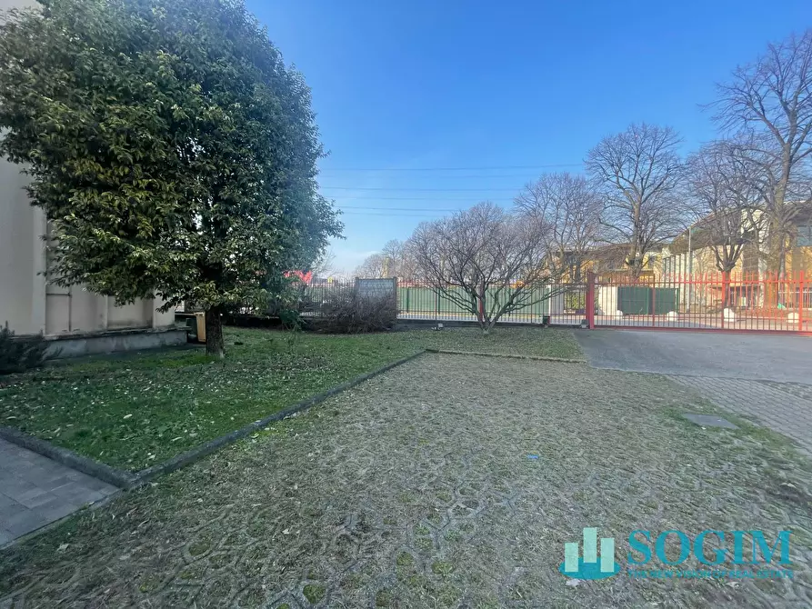 Immagine 18 di Capannone industriale in vendita  in viale europa a Brugherio