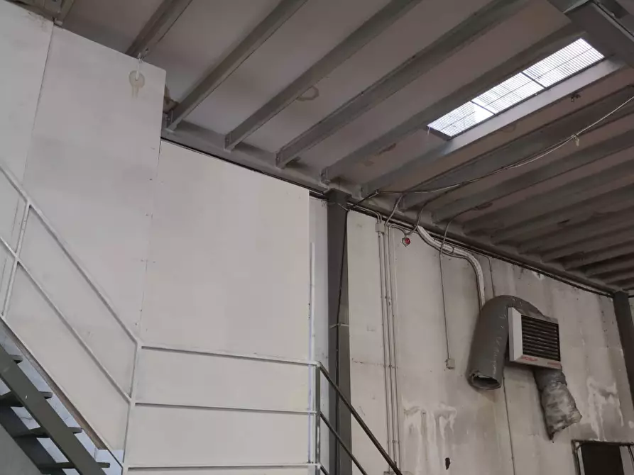 Immagine 25 di Capannone industriale in vendita  in Via Giuseppe Nosari a Gandino